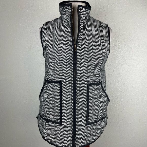 Honey Punch Black and White Vest Size S EUC - Picture 1 of 8